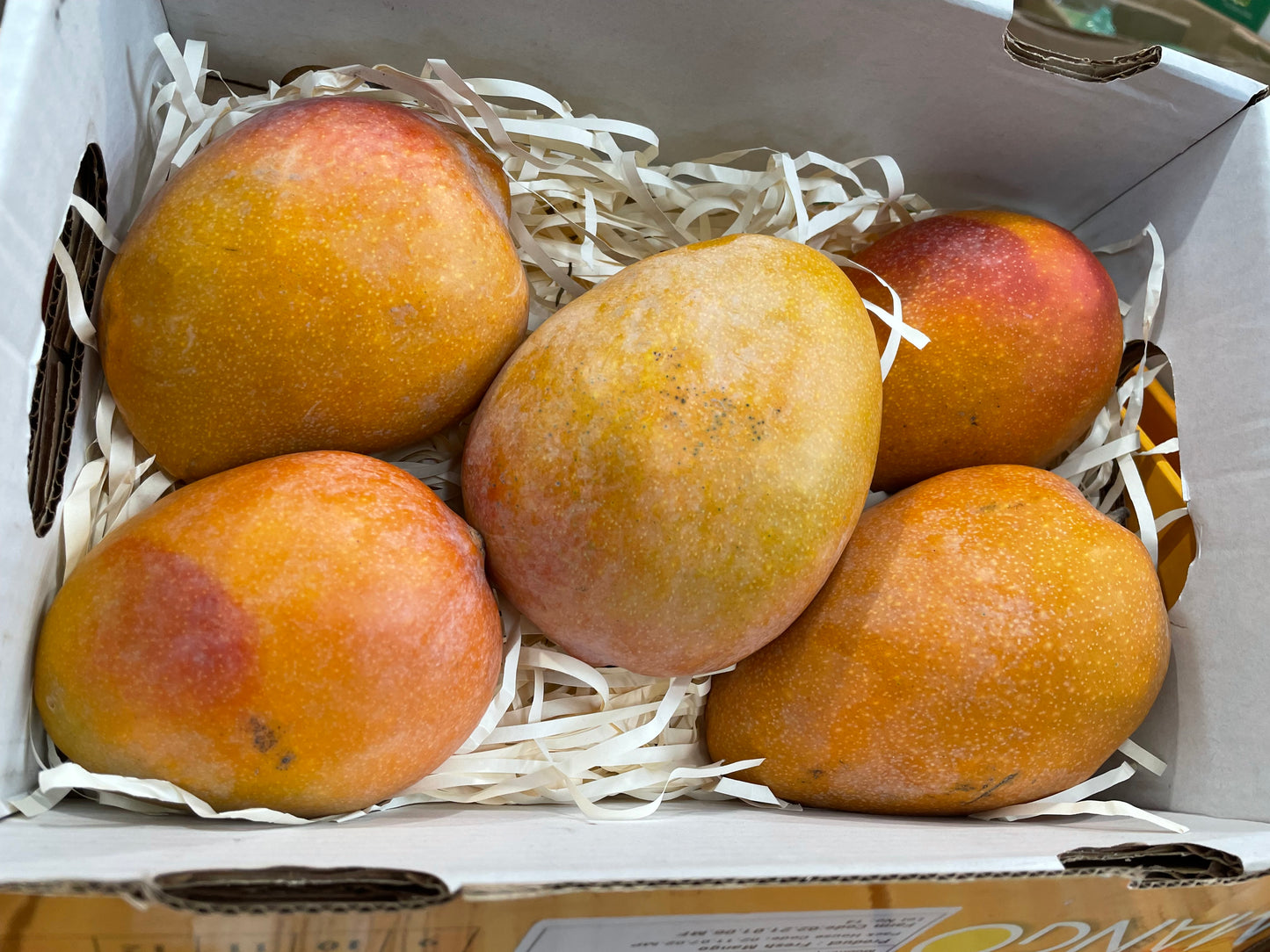 Fresh Egyptian Mango Box